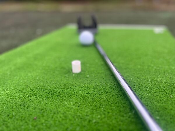 Golf Hitting Mat Rubber Tee IMG_4446 (2)