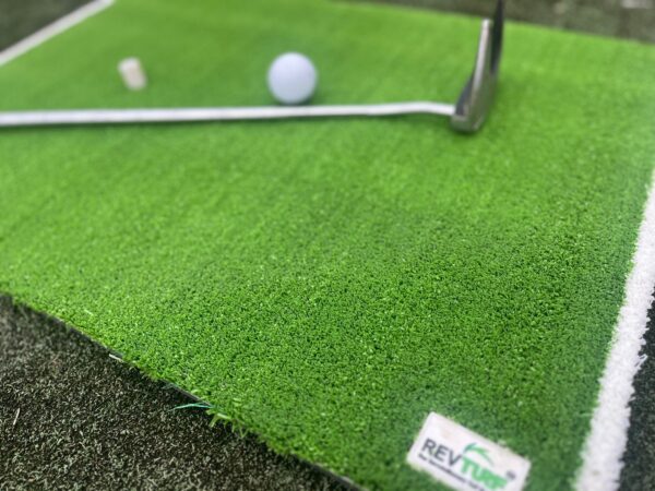 Golf Hitting Mat Rubber Tee IMG_4448