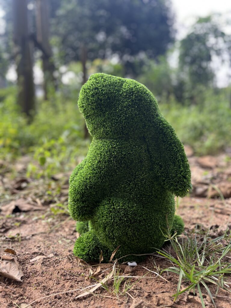 Bunny Topiary – Artificial Turf | Artificial Grass | Revturf